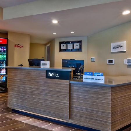 Towneplace Suites By Marriott Grand Rapids Airport Southeast Cascade Exterior foto