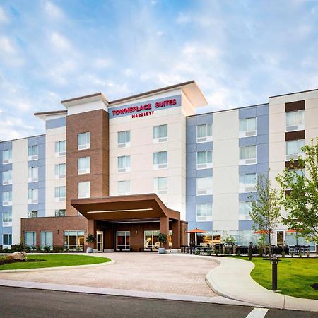Towneplace Suites By Marriott Grand Rapids Airport Southeast Cascade Exterior foto
