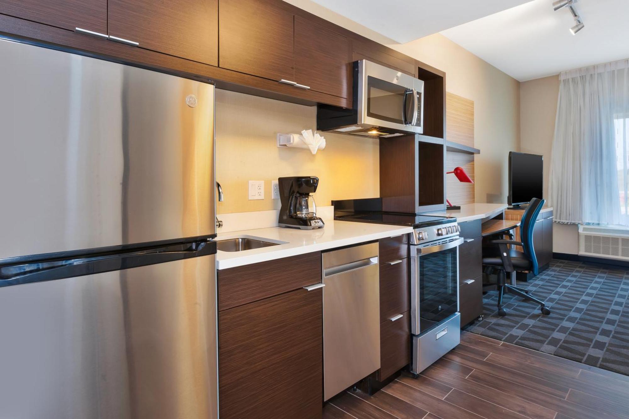 Towneplace Suites By Marriott Grand Rapids Airport Southeast Cascade Exterior foto